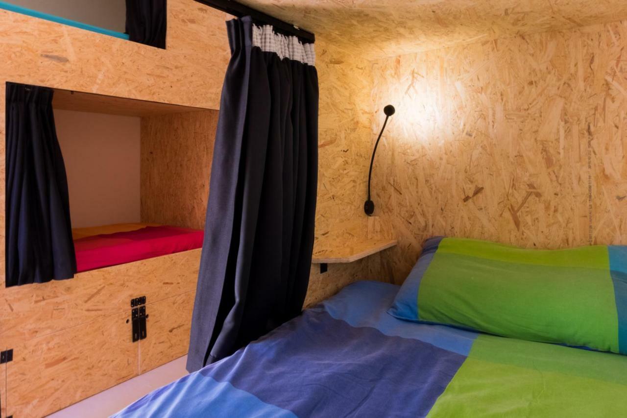 Algarve Surf Hostel - Λάγος Εξωτερικό φωτογραφία